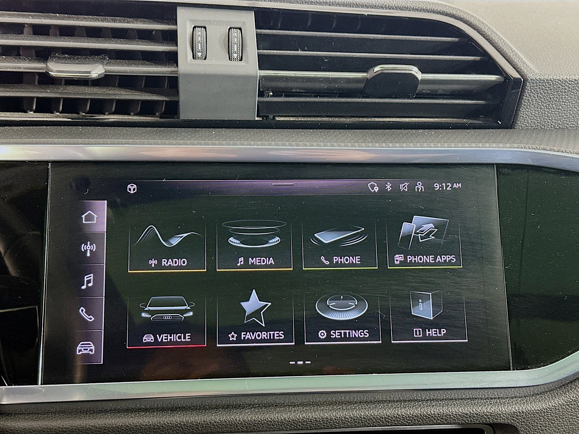 Used 2025 Audi Q3 2.0T Premium image 18