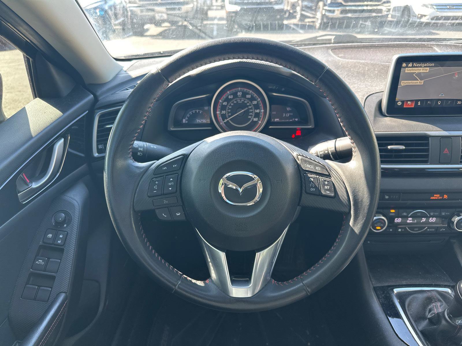 Used 2014 MAZDA MAZDA3 i Grand Touring FWD image 16