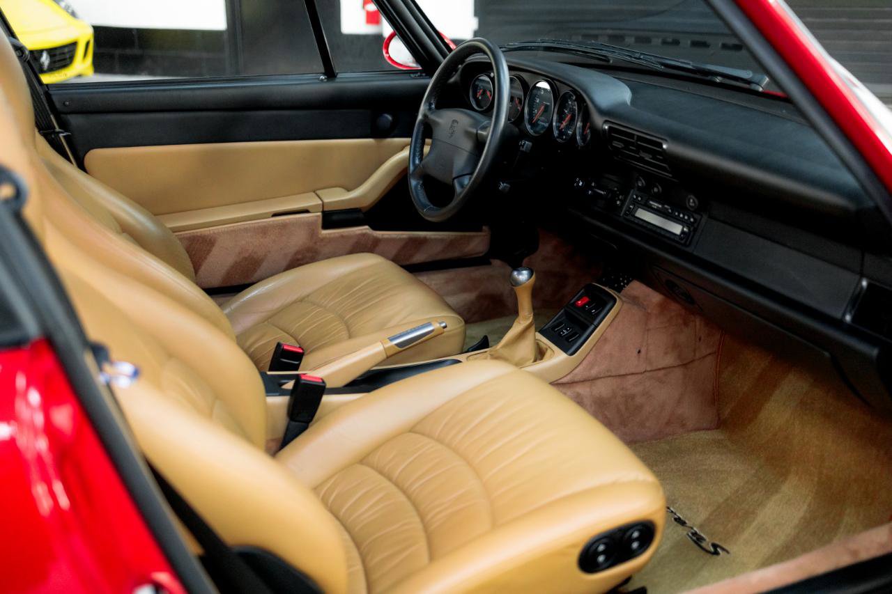 Used 1998 Porsche 911 Carrera image 61