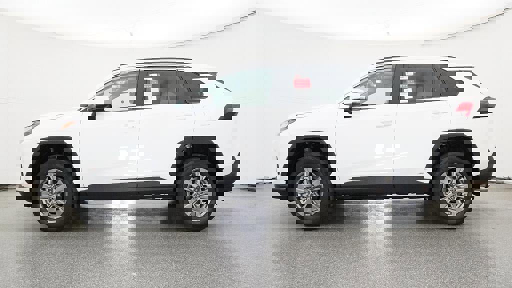 New 2025 Toyota RAV4 XLE image 19