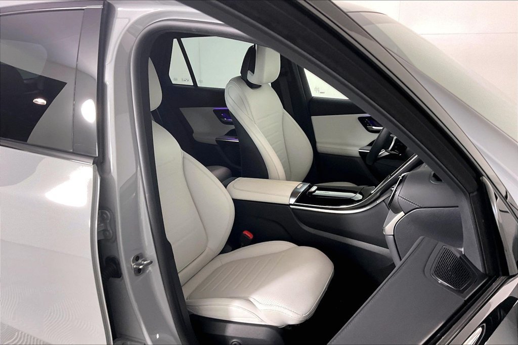 Certified 2025 Mercedes-Benz GLC 350e 4MATIC image 7