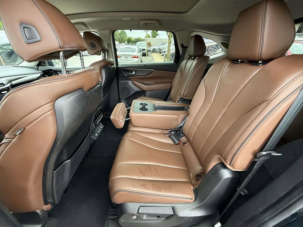 Used 2022 Acura MDX SH-AWD w/ Advance Package image 11