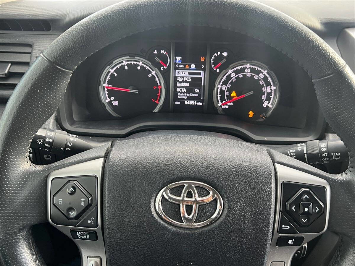 Used 2022 Toyota 4Runner TRD Sport w/ Technology Package AWD/4WD image 11