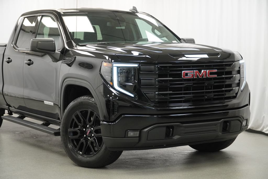 Used 2023 GMC Sierra 1500 Elevation w/ Preferred Package AWD/4WD image 7