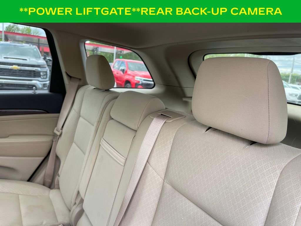 Used 2018 Jeep Grand Cherokee Laredo AWD/4WD image 12