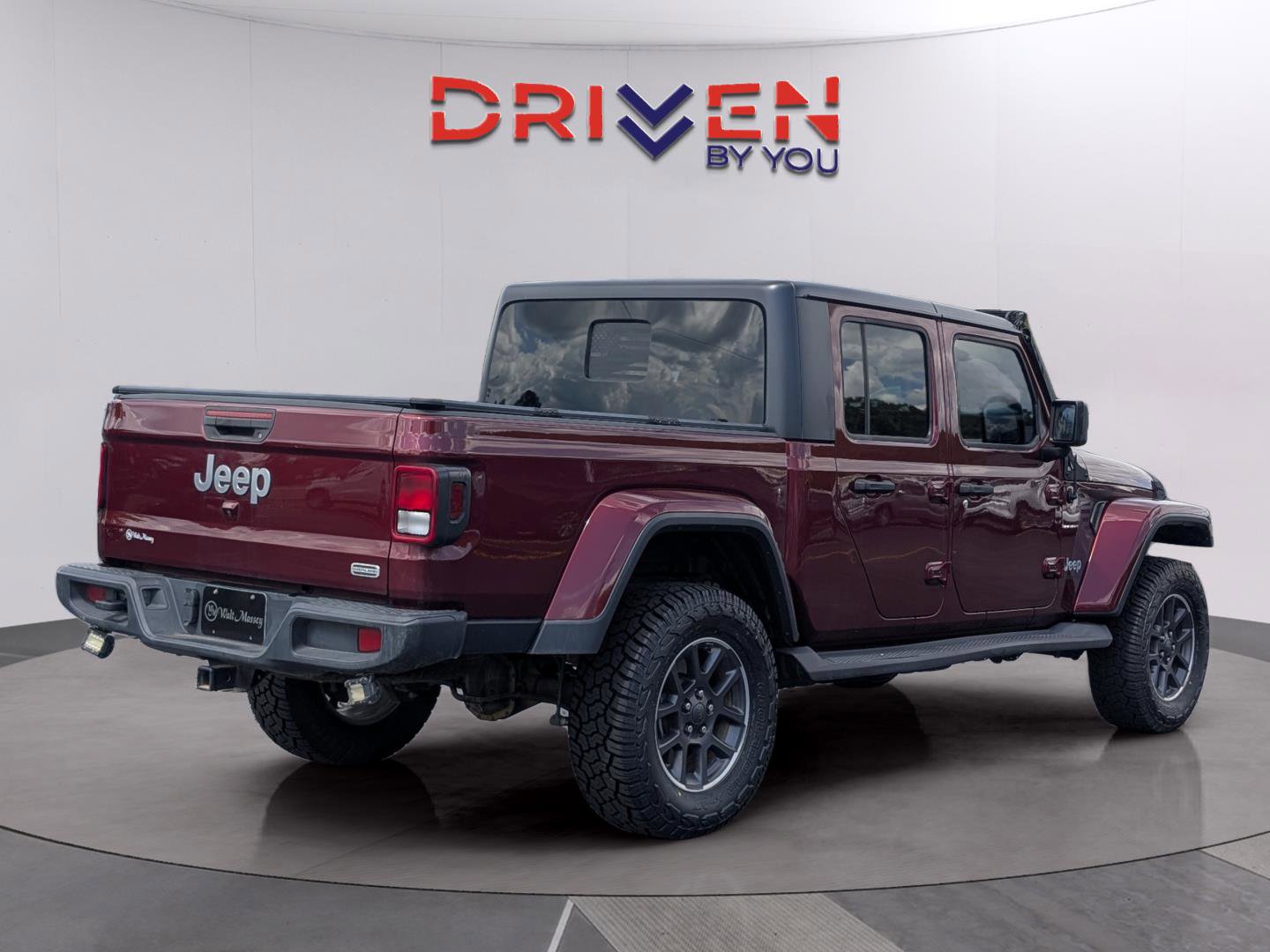 Used 2021 Jeep Gladiator Overland w/ Popular Equipment Package AWD/4WD image 7
