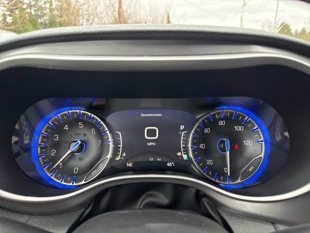 New 2026 Chrysler Pacifica Select FWD image 18