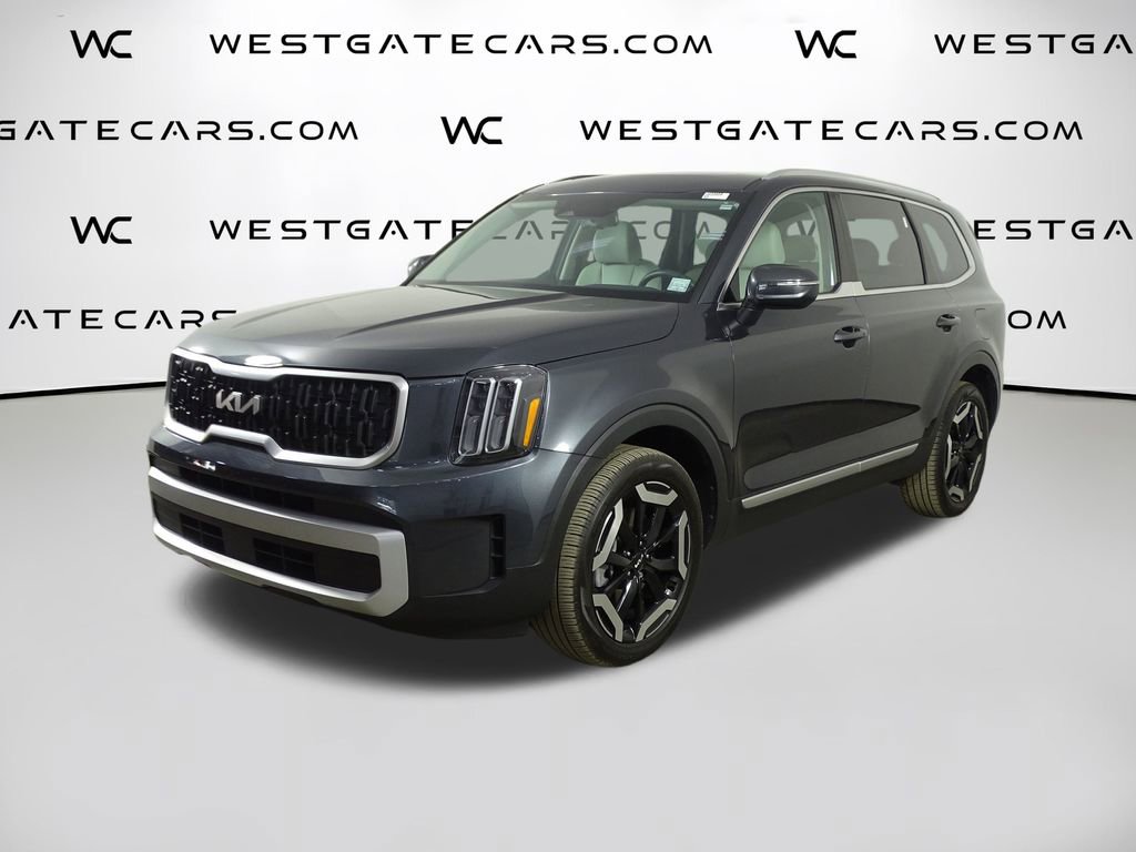 Used 2024 Kia Telluride EX w/ EX Captain's Chair Package image 1