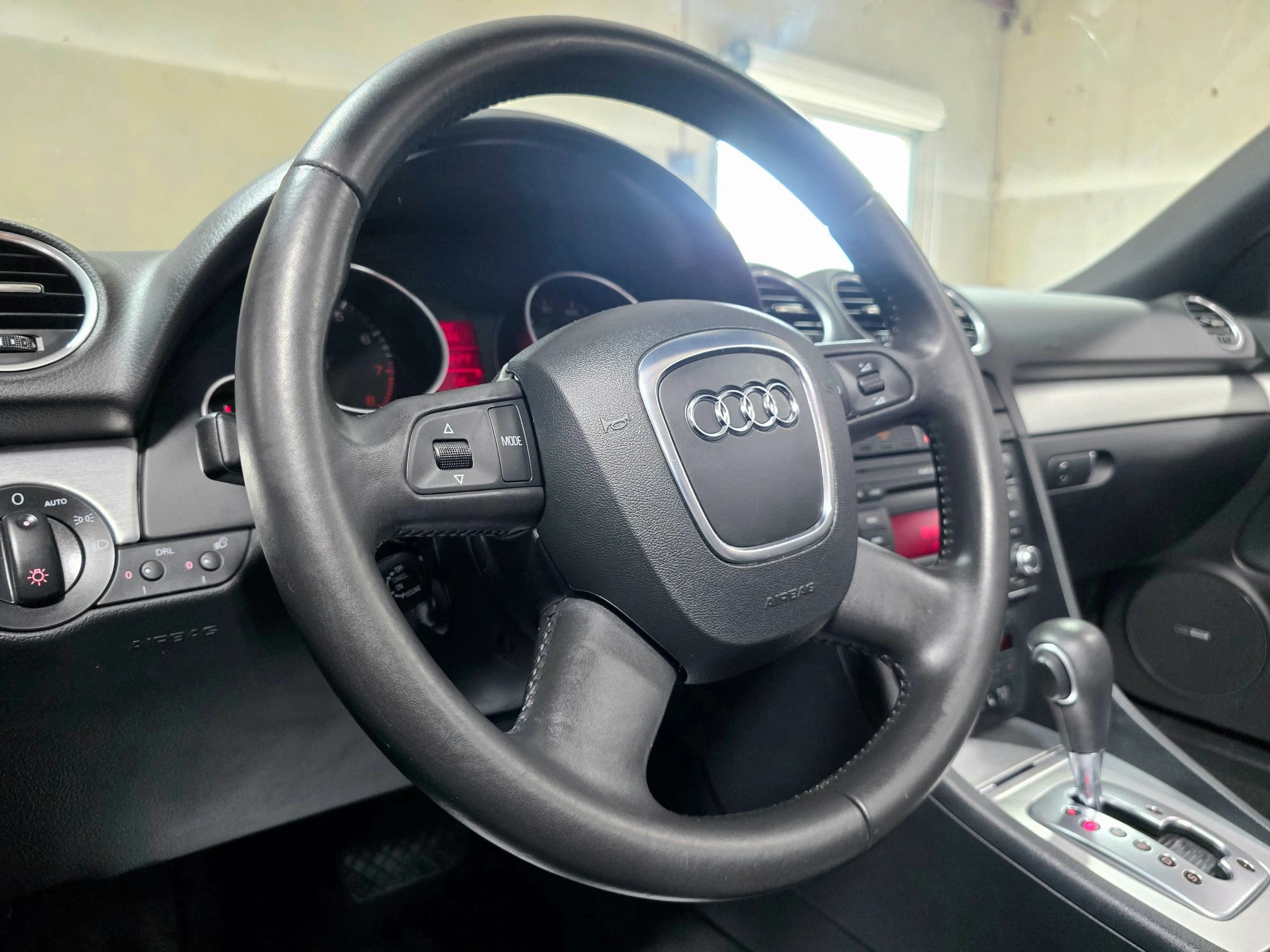 Used 2009 Audi A4 2.0T FWD image 26