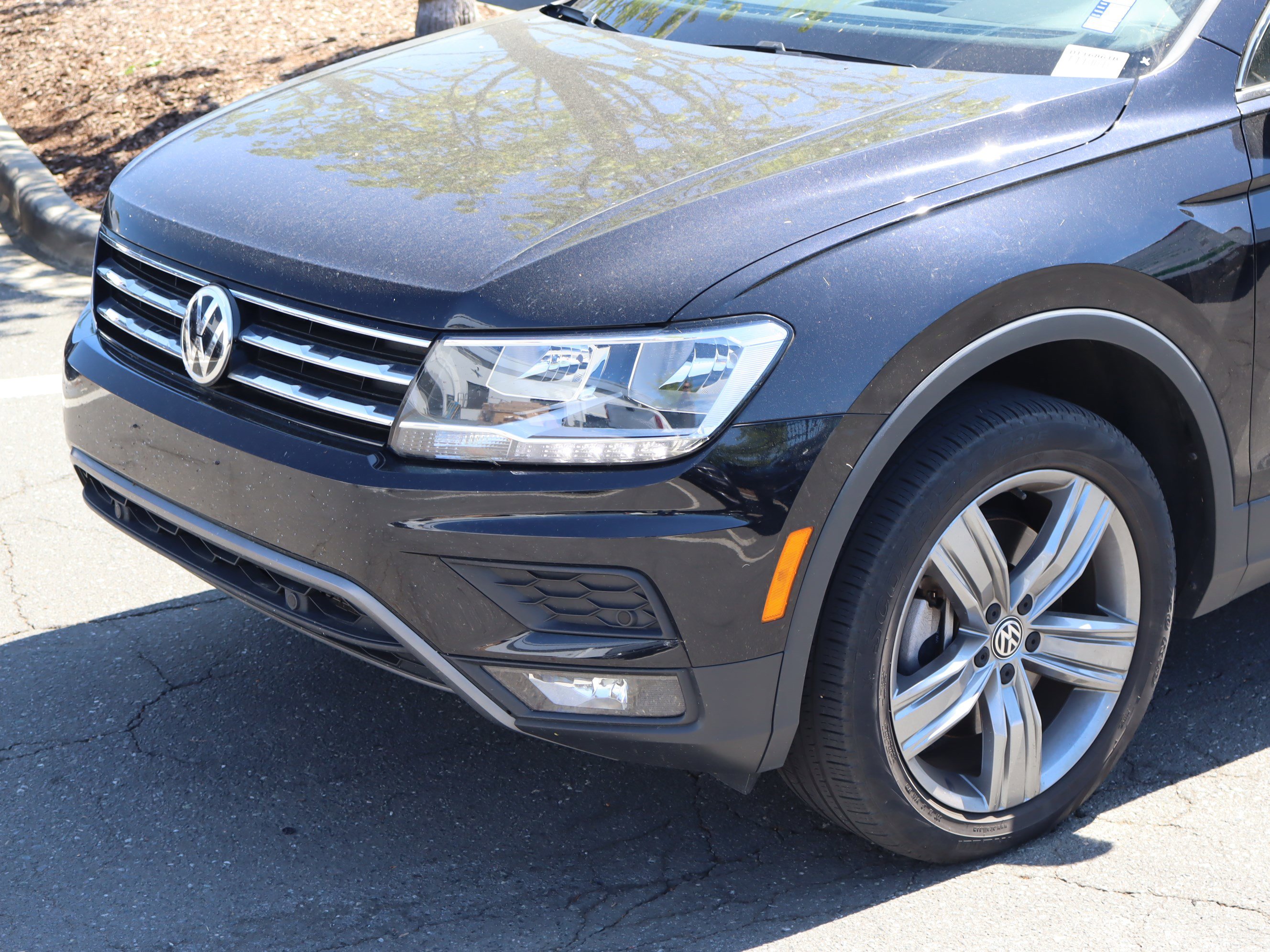 Used 2021 Volkswagen Tiguan SEL image 17