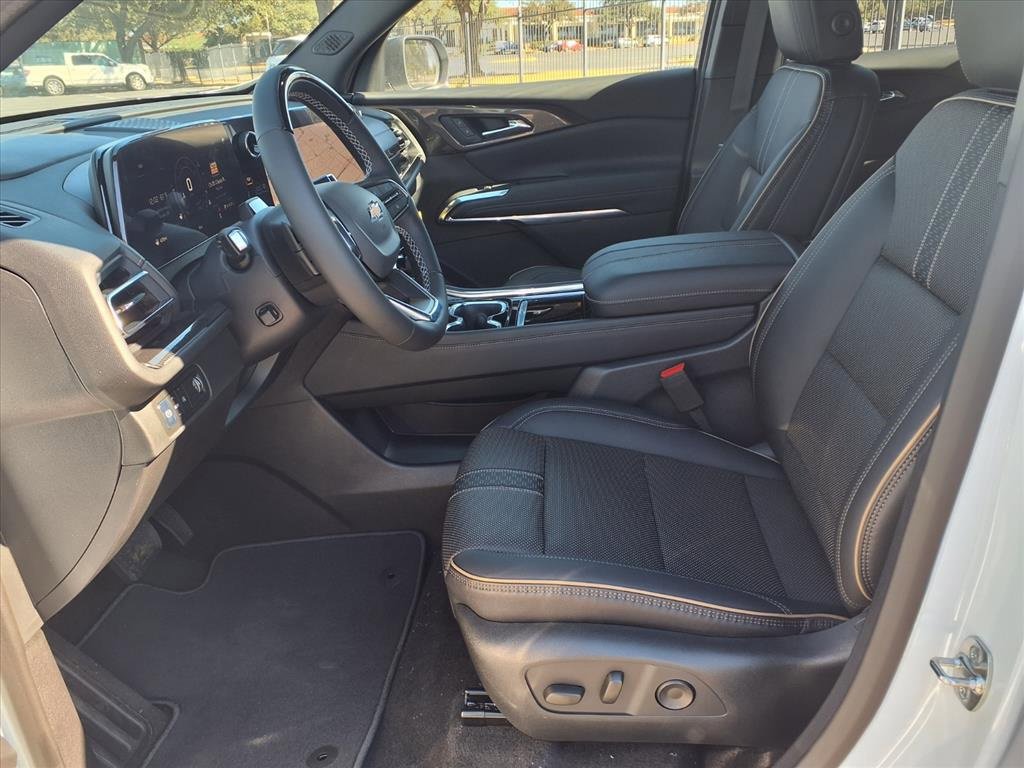 New 2026 Chevrolet Traverse High Country image 6