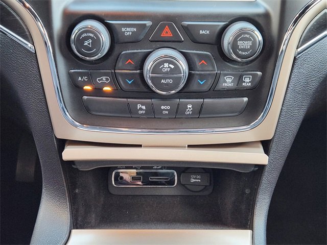 Used 2015 Jeep Grand Cherokee Limited image 18