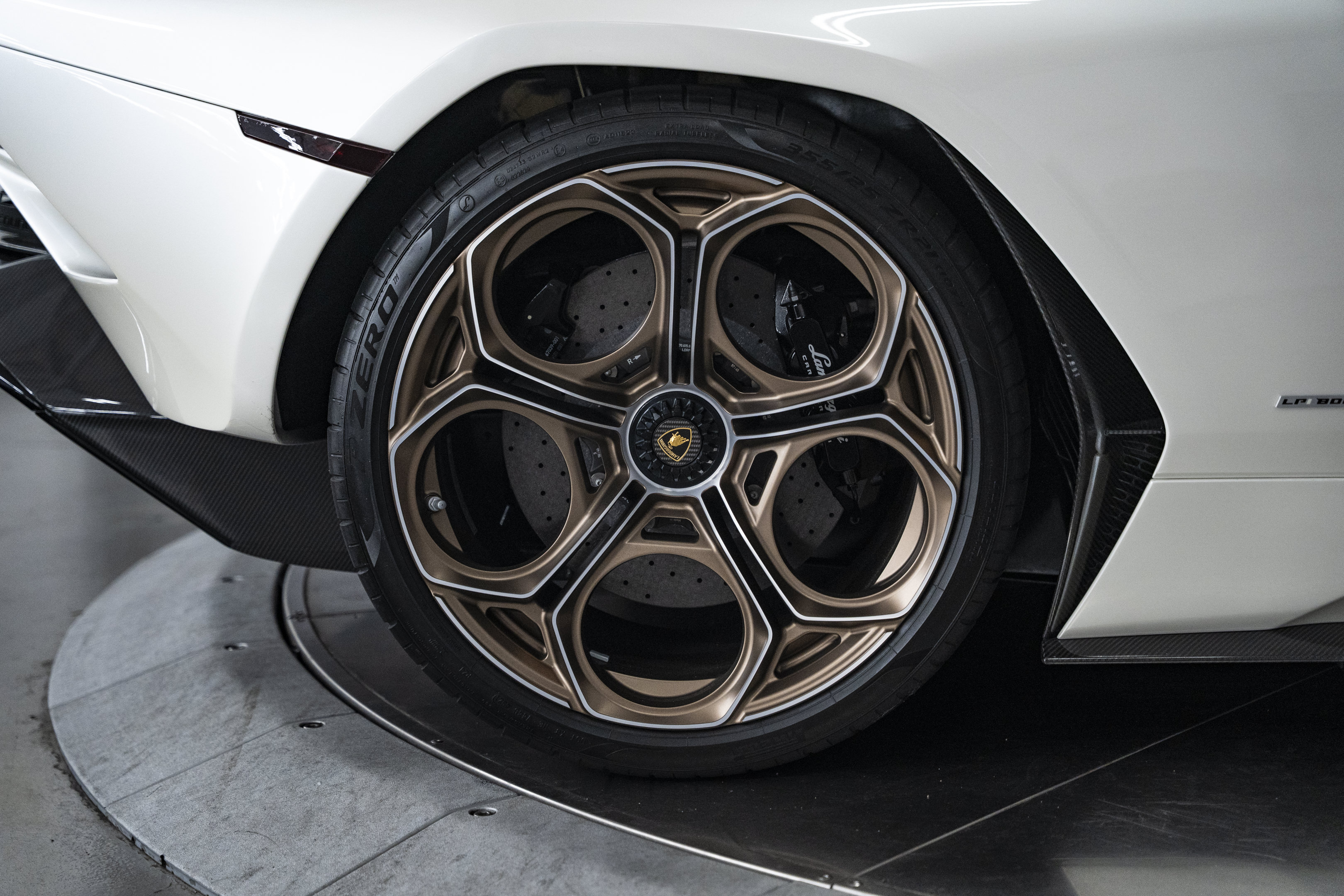 Used 2022 Lamborghini Aventador Countach AWD/4WD image 45