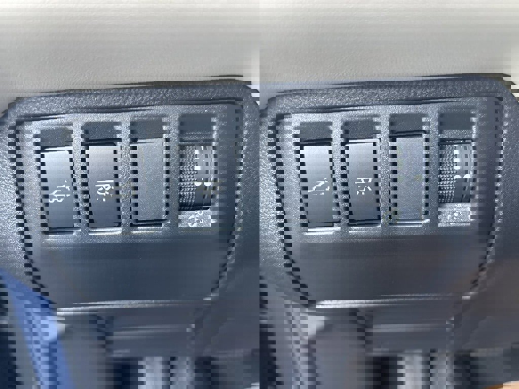 New 2025 Subaru Ascent Limited image 23