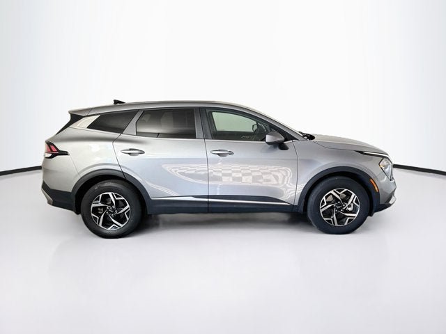 Certified 2023 Kia Sportage LX AWD/4WD image 4