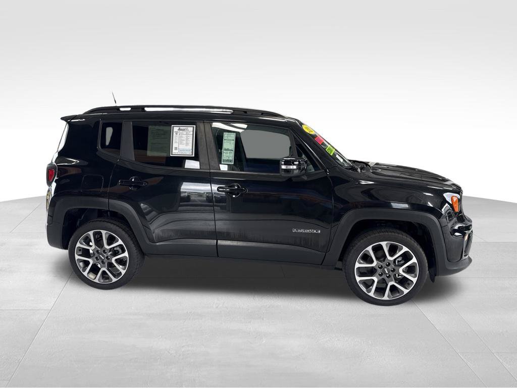 Used 2022 Jeep Renegade Limited w/ Sun, Sound & Wheels Group AWD/4WD image 7