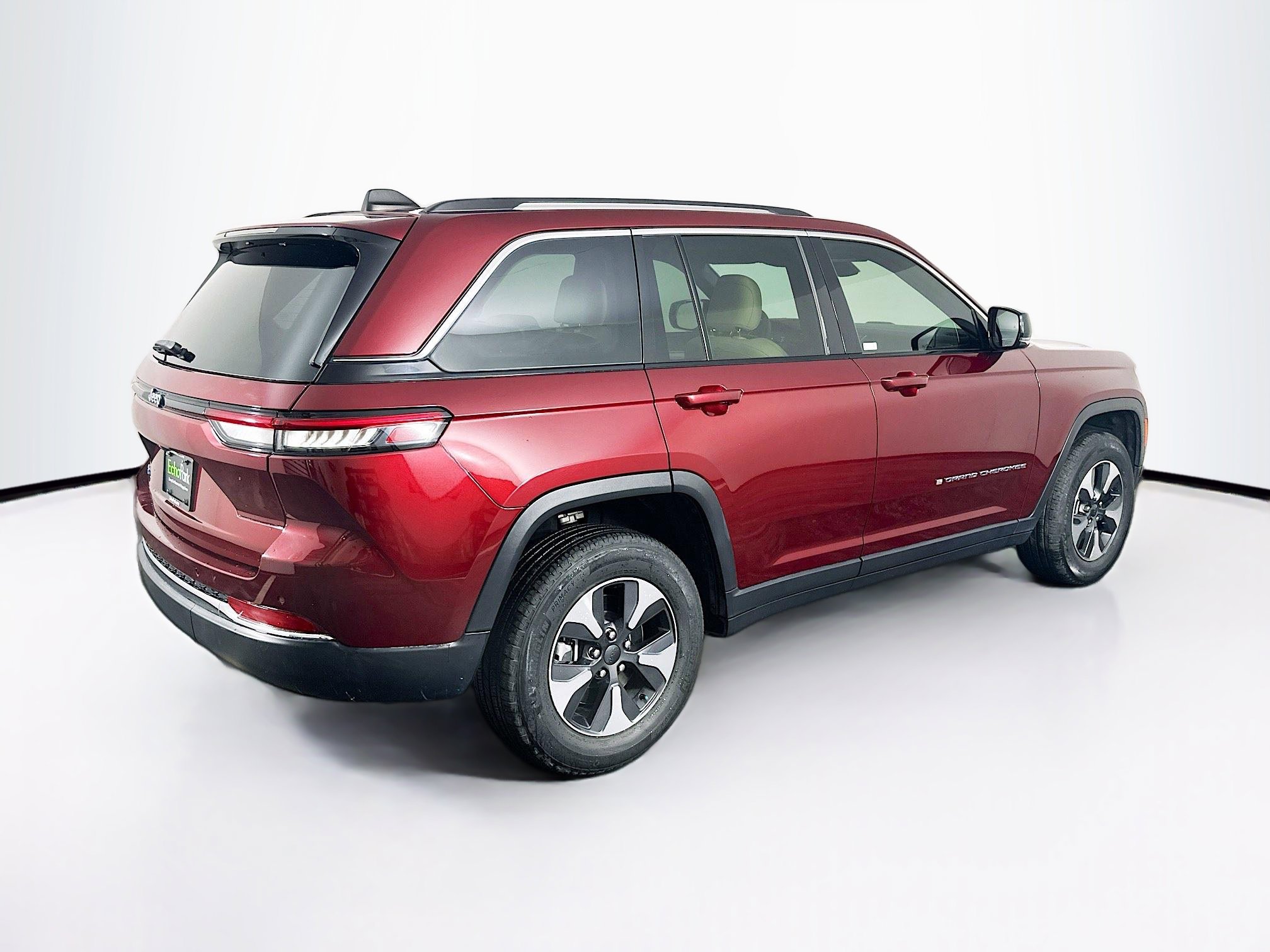 Used 2022 Jeep Grand Cherokee Limited 4xe image 9