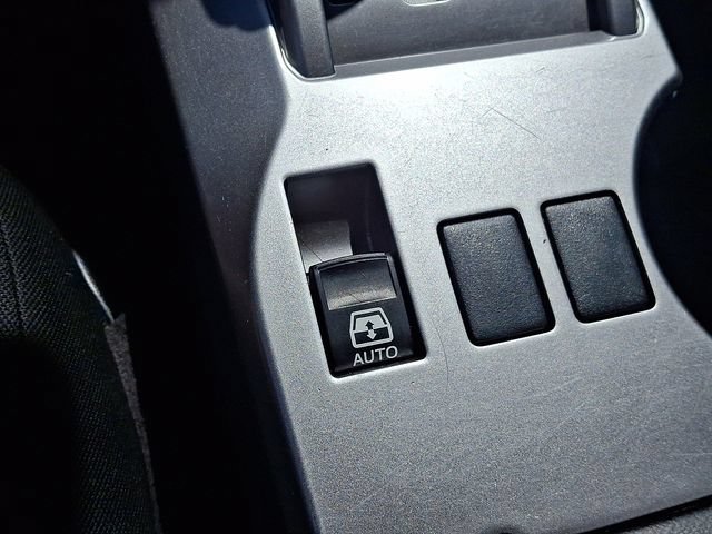 Used 2022 Toyota 4Runner SR5 AWD/4WD image 26