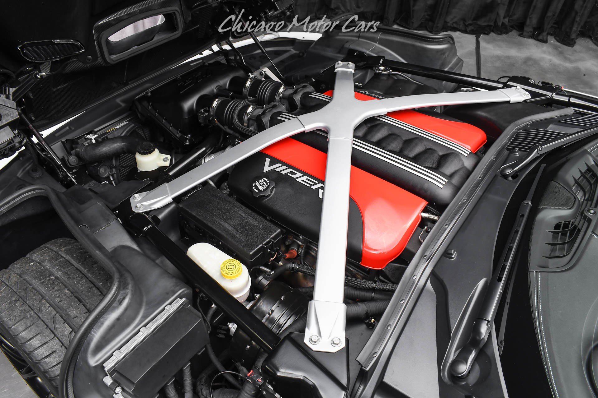 Used 2013 SRT Viper GTS w/ GTS Laguna Interior Pkg RWD image 50