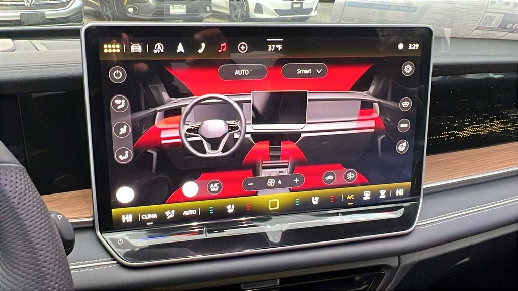 New 2026 Volkswagen Tiguan SEL R-Line image 28