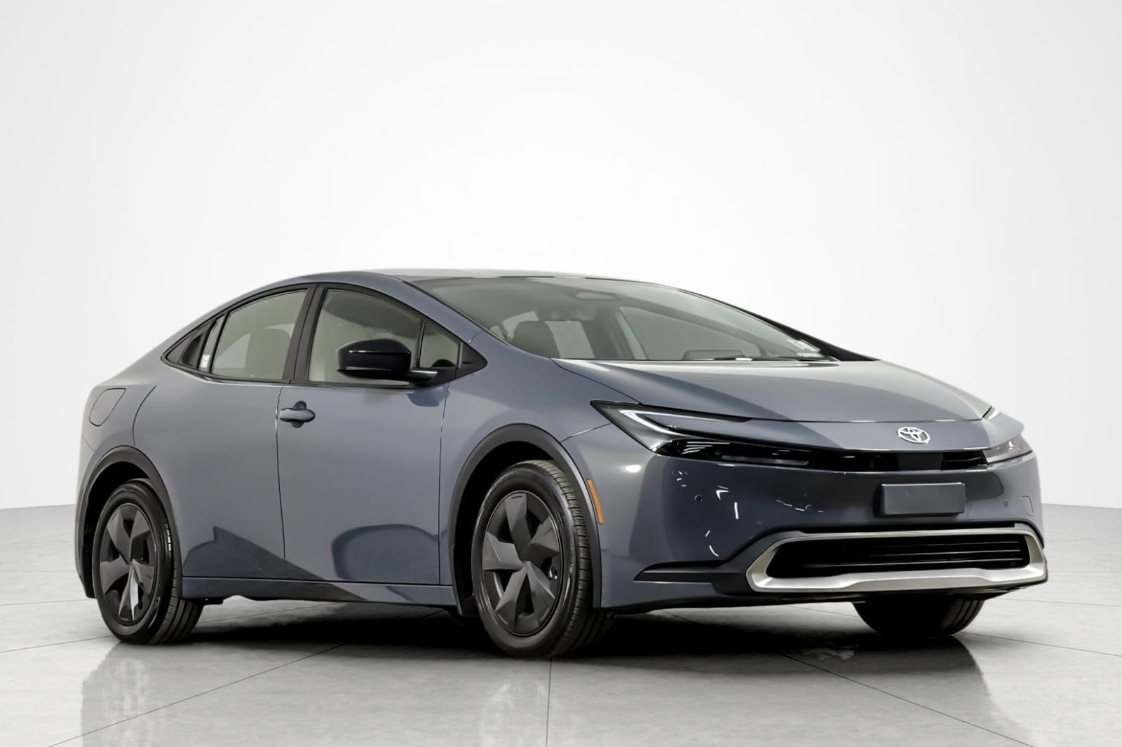 Used 2026 Toyota Prius Plug-In Hybrid image 7