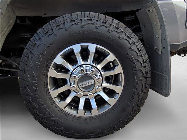 Used 2022 Ford F350 Lariat w/ Lariat Ultimate Package image 15