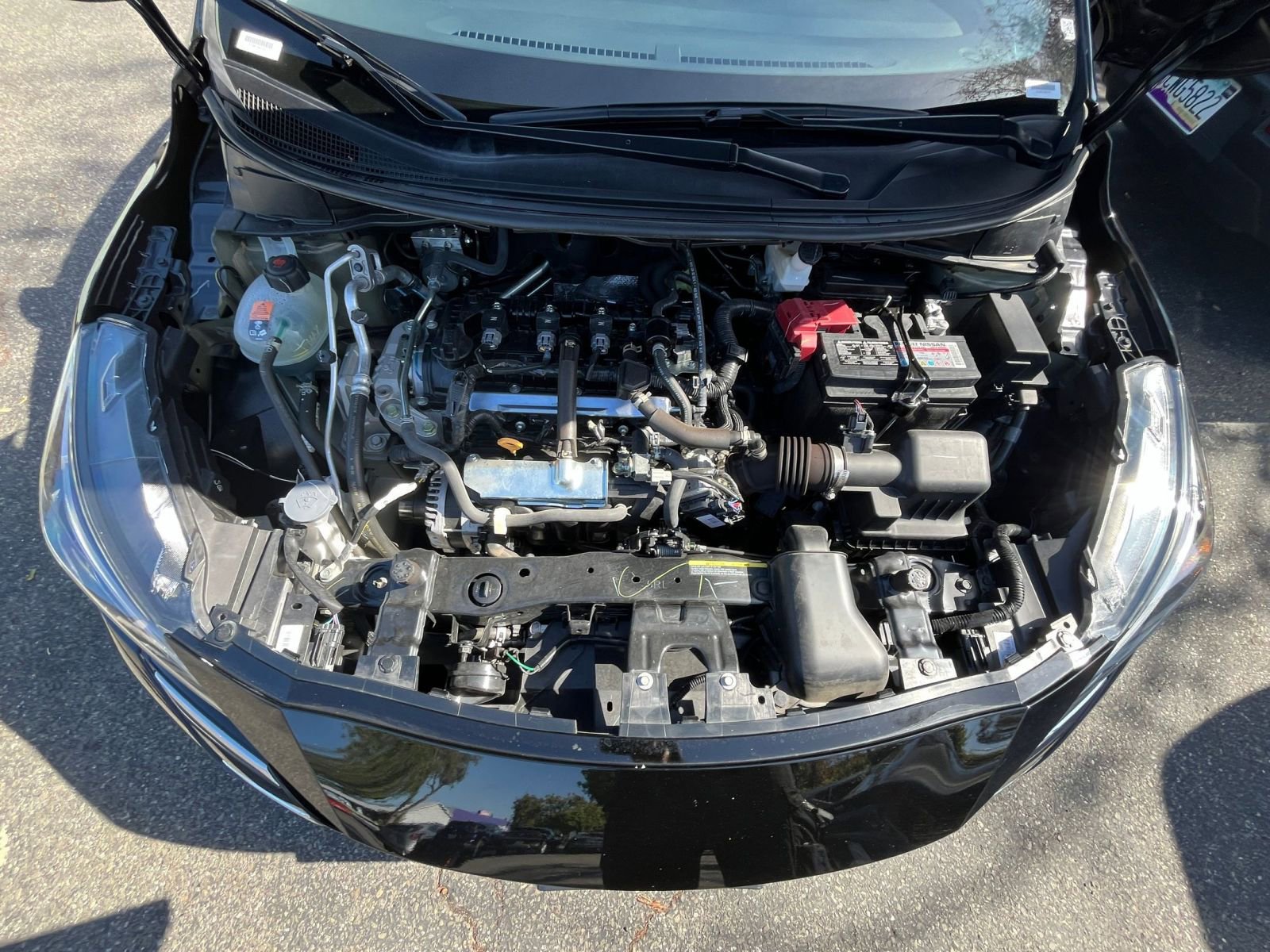 Used 2025 Nissan Versa SV FWD image 30