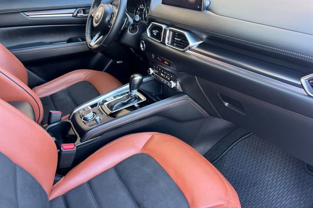 Certified 2024 MAZDA CX-5 Carbon Edition image 19