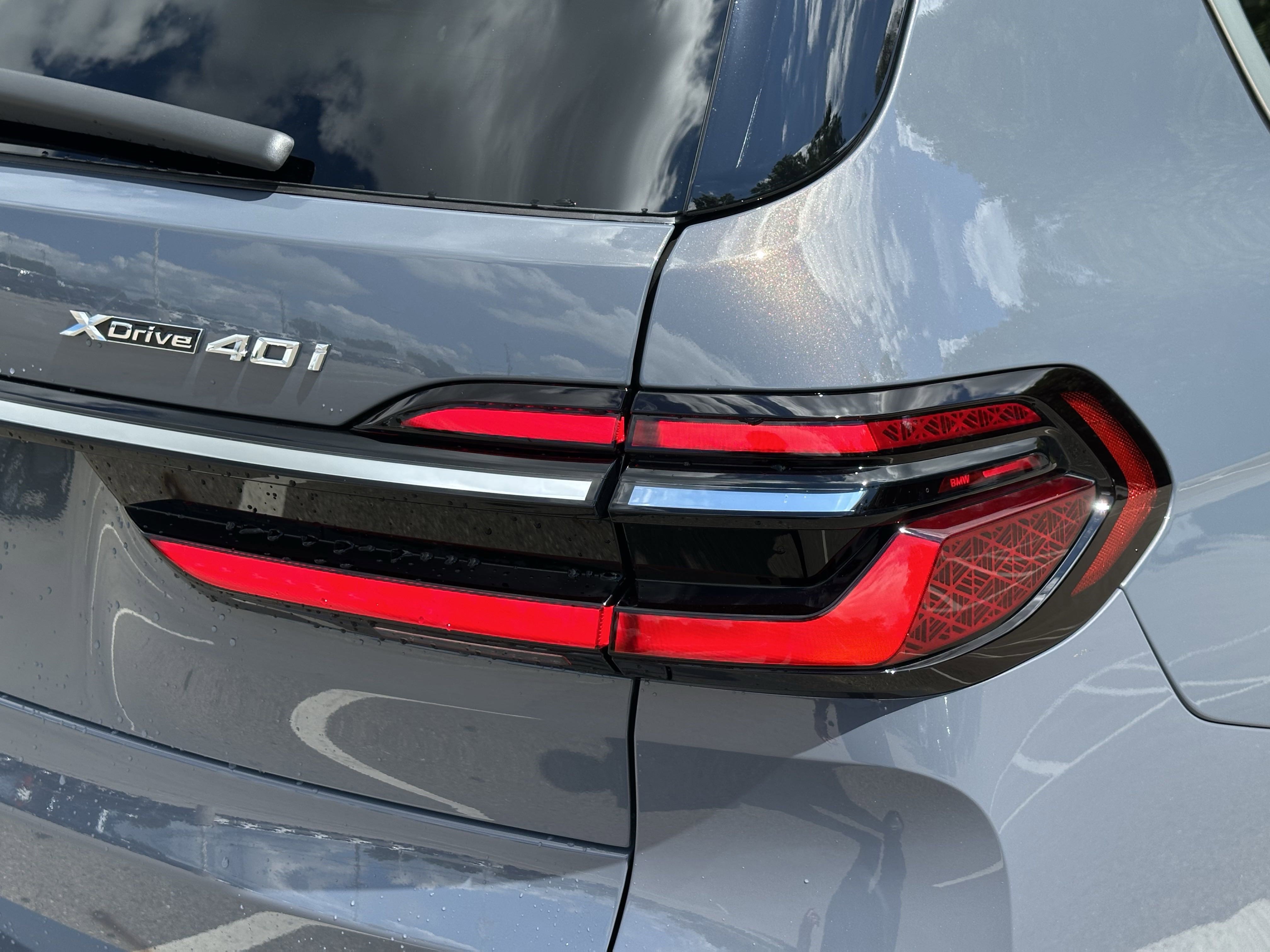 New 2026 BMW X7 xDrive40i image 24