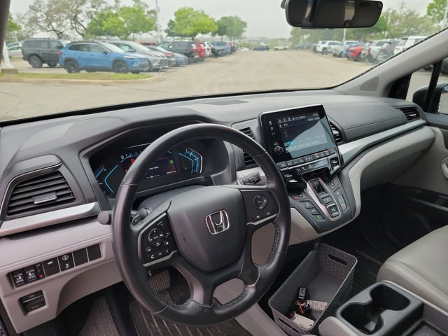 Used 2023 Honda Odyssey EX-L image 18
