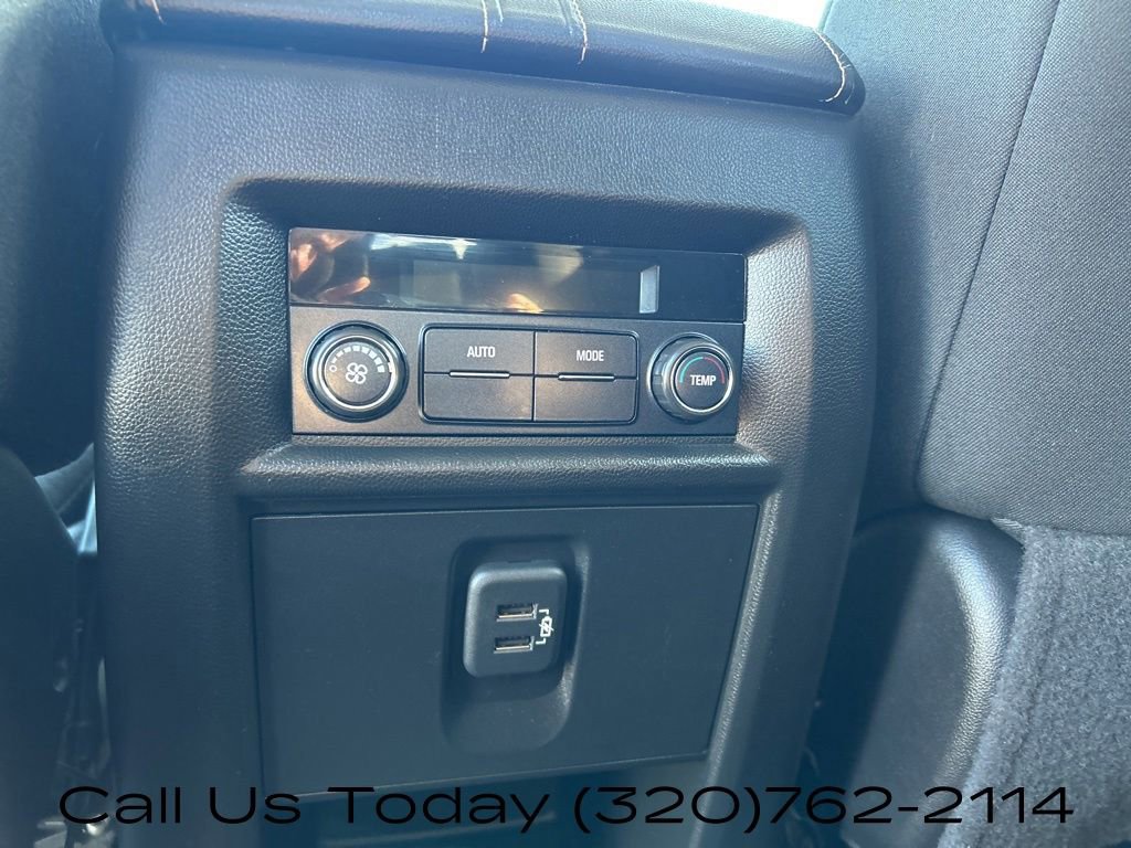 Certified 2018 Chevrolet Traverse LT w/ LPO, Floor Liner Package AWD/4WD image 36
