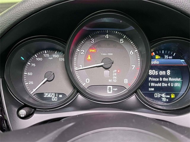 Used 2022 Porsche Macan w/ Premium Package Plus image 45