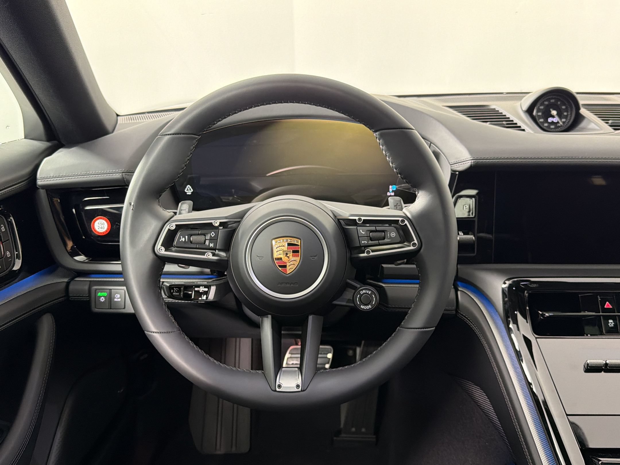 New 2026 Porsche Panamera 4 AWD/4WD image 20