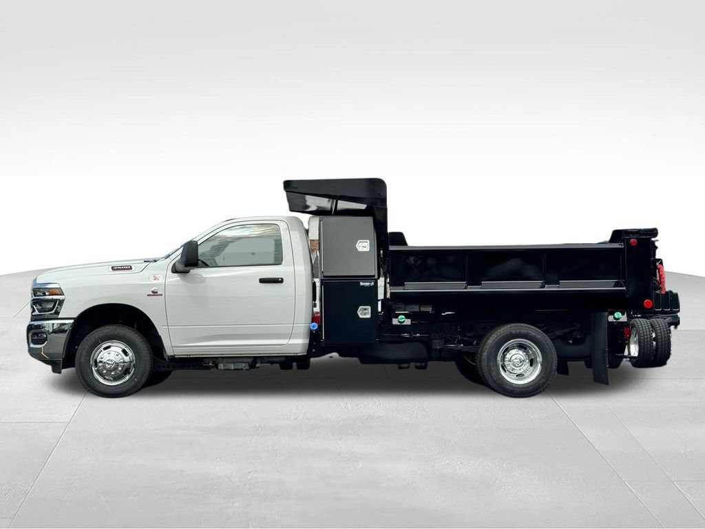 New 2026 RAM 3500 Tradesman w/ Chrome Appearance Group A AWD/4WD image 4