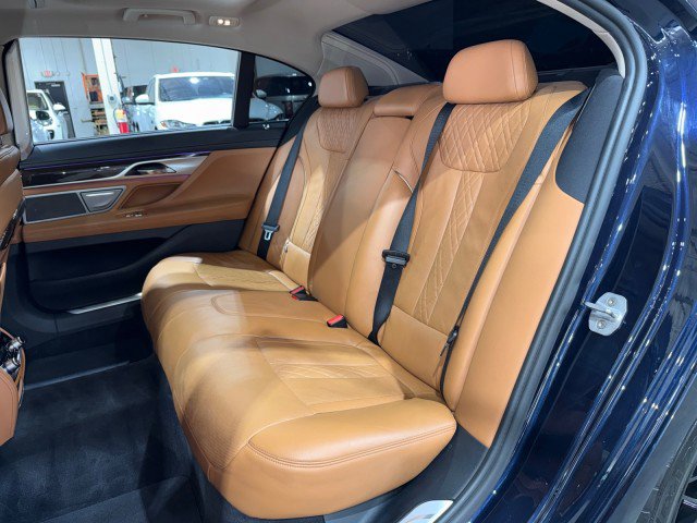 Used 2016 BMW 750i xDrive AWD/4WD image 58