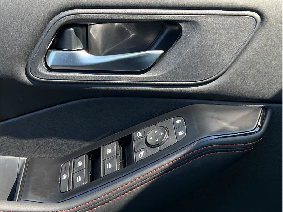 New 2026 Nissan Rogue SV AWD/4WD image 19