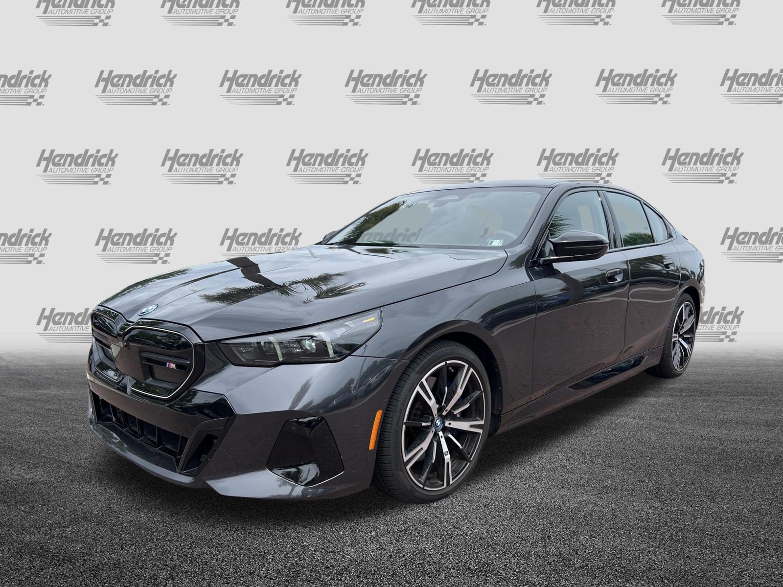 Used 2024 BMW i5 M60 w/ Premium Package AWD/4WD image 5