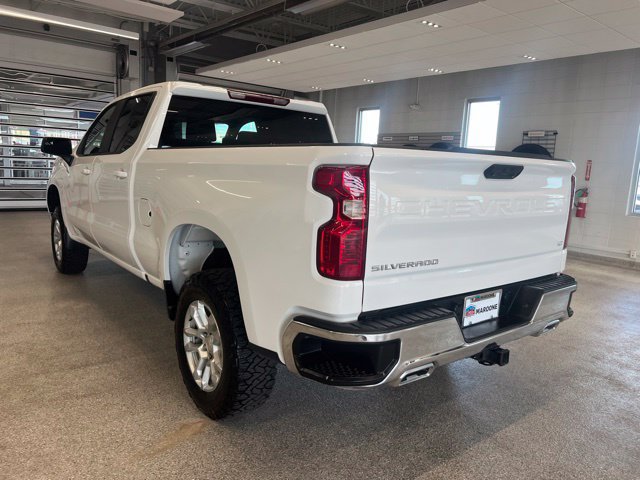 Used 2024 Chevrolet Silverado 1500 LT w/ Z71 Off-Road Package AWD/4WD image 7