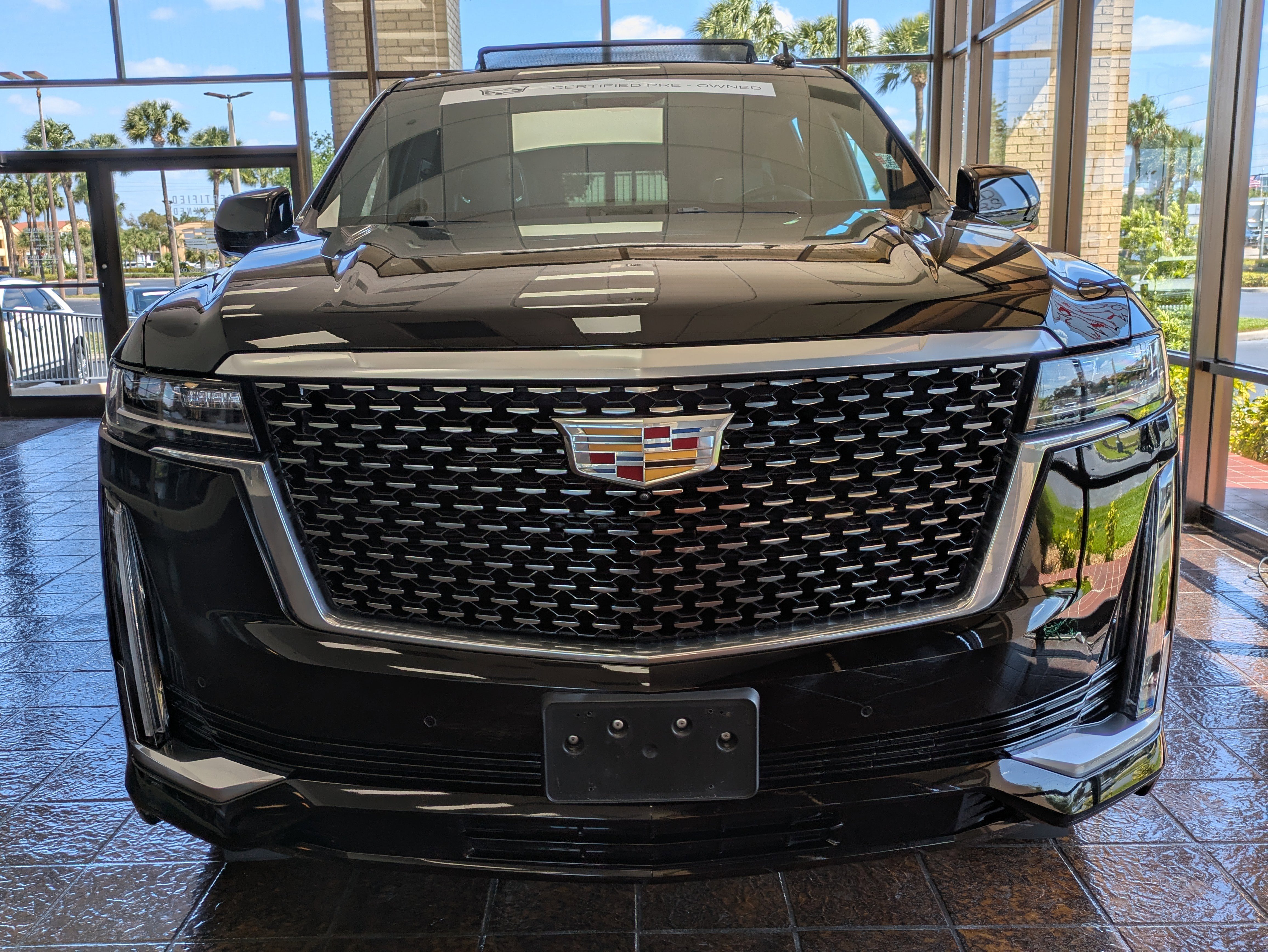 Certified 2024 Cadillac Escalade Premium Luxury AWD/4WD image 8