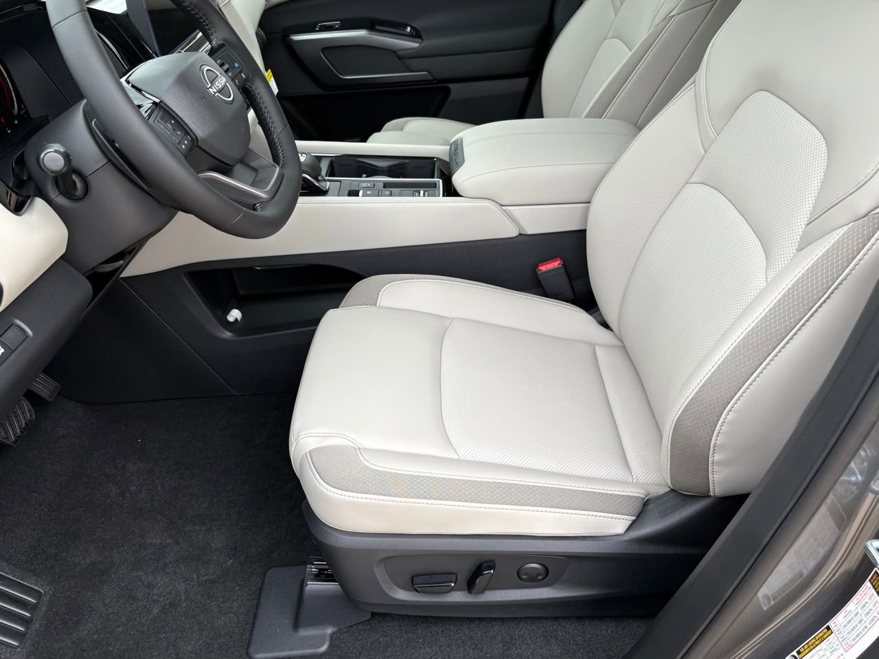 New 2026 Nissan Pathfinder SL image 19