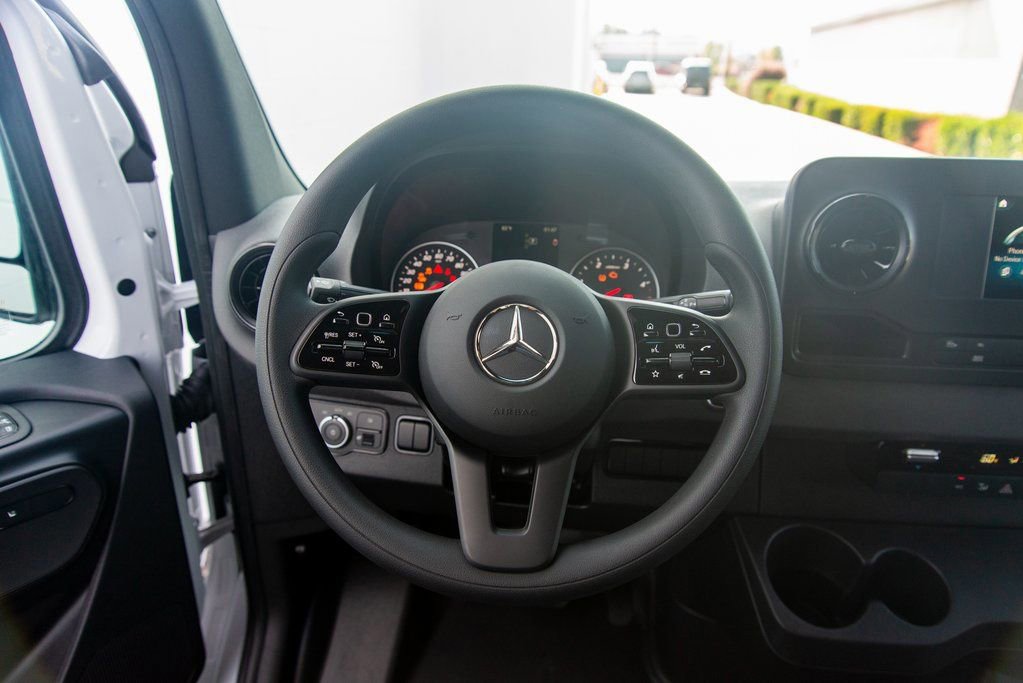 Used 2024 Mercedes-Benz Sprinter 144 Cargo image 37