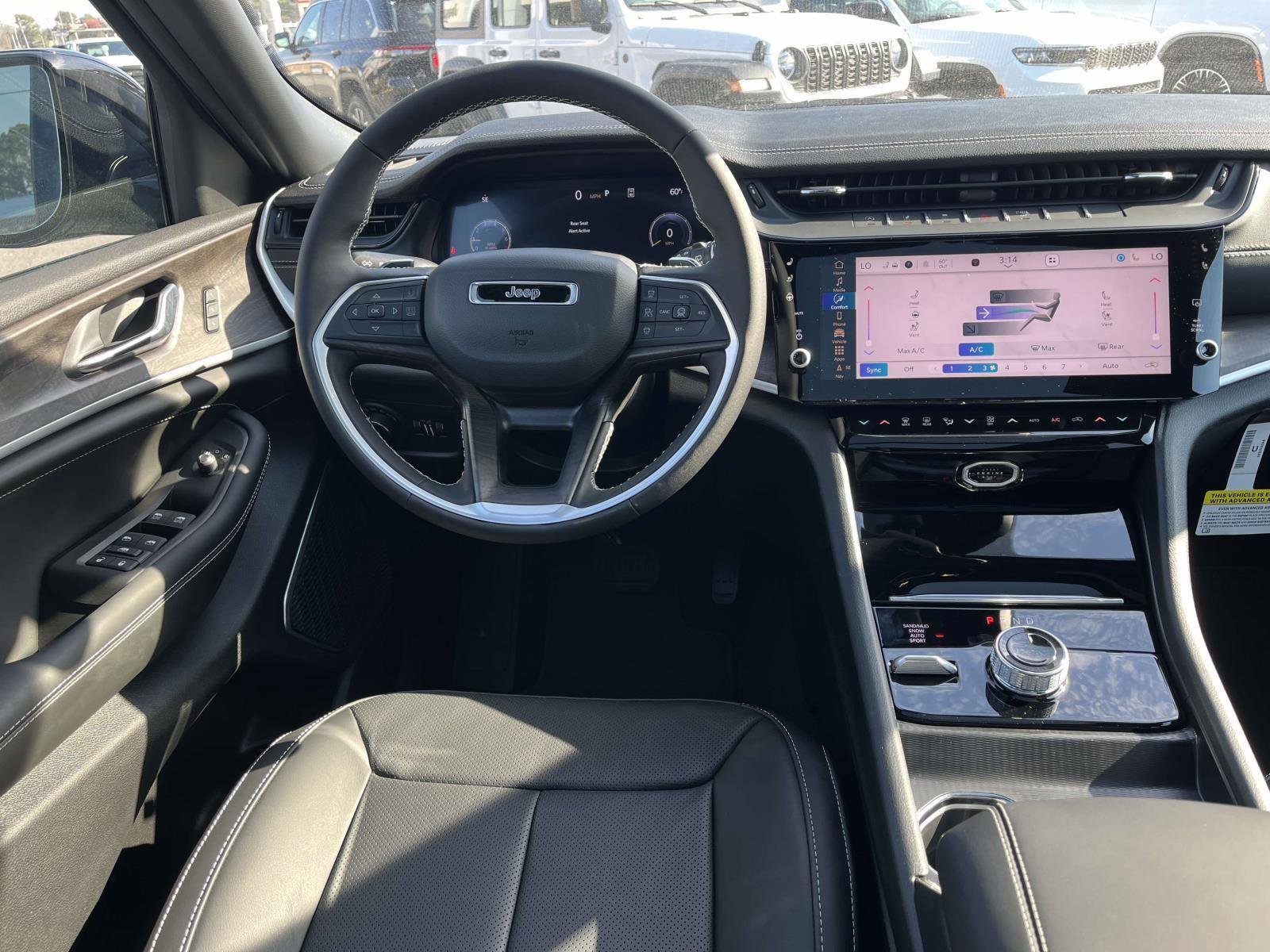 New 2026 Jeep Grand Cherokee Limited Reserve image 6