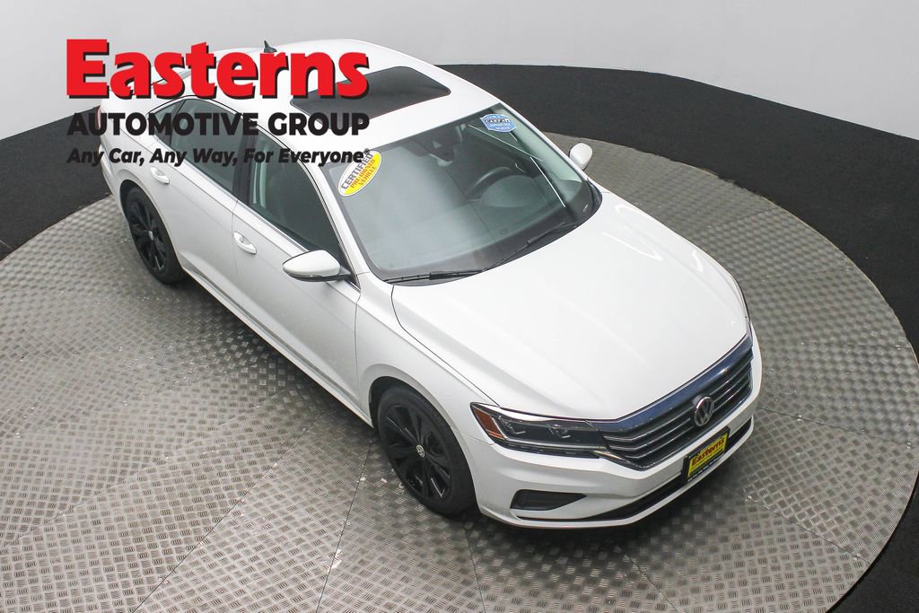 Used 2022 Volkswagen Passat 2.0T SE image 3