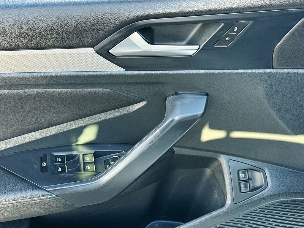 Used 2024 Volkswagen Jetta S image 18