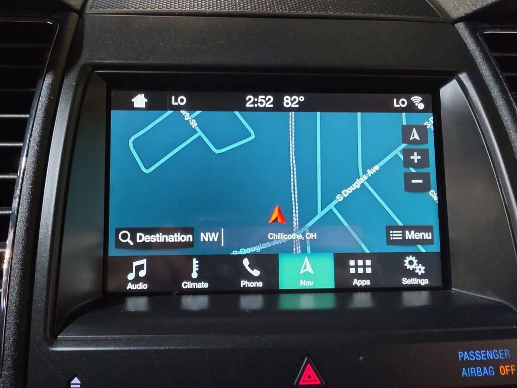 Used 2018 Ford Taurus Limited w/ Driver Assist Package FWD image 19
