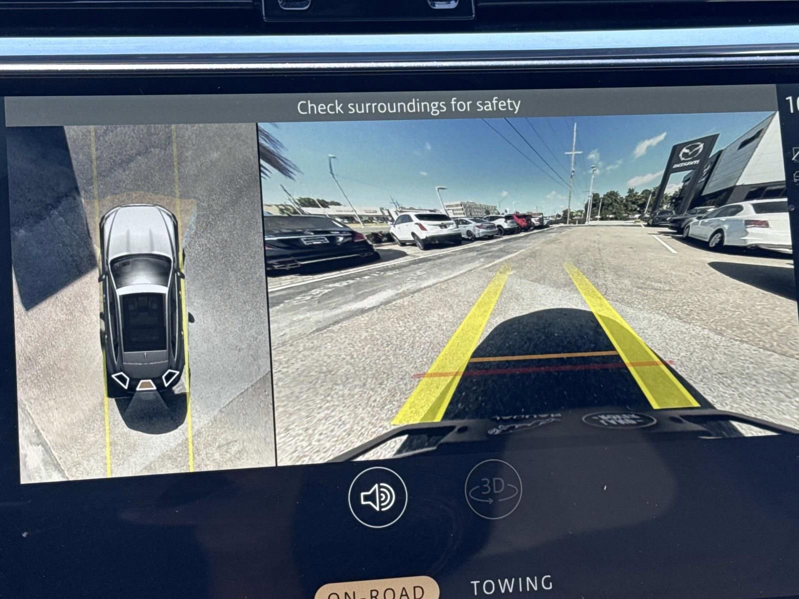 Used 2023 Jaguar F-PACE SVR image 26