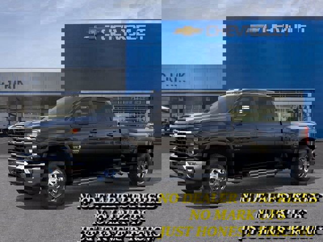 New 2026 Chevrolet Silverado 3500 LT w/ Texas Edition AWD/4WD image 2