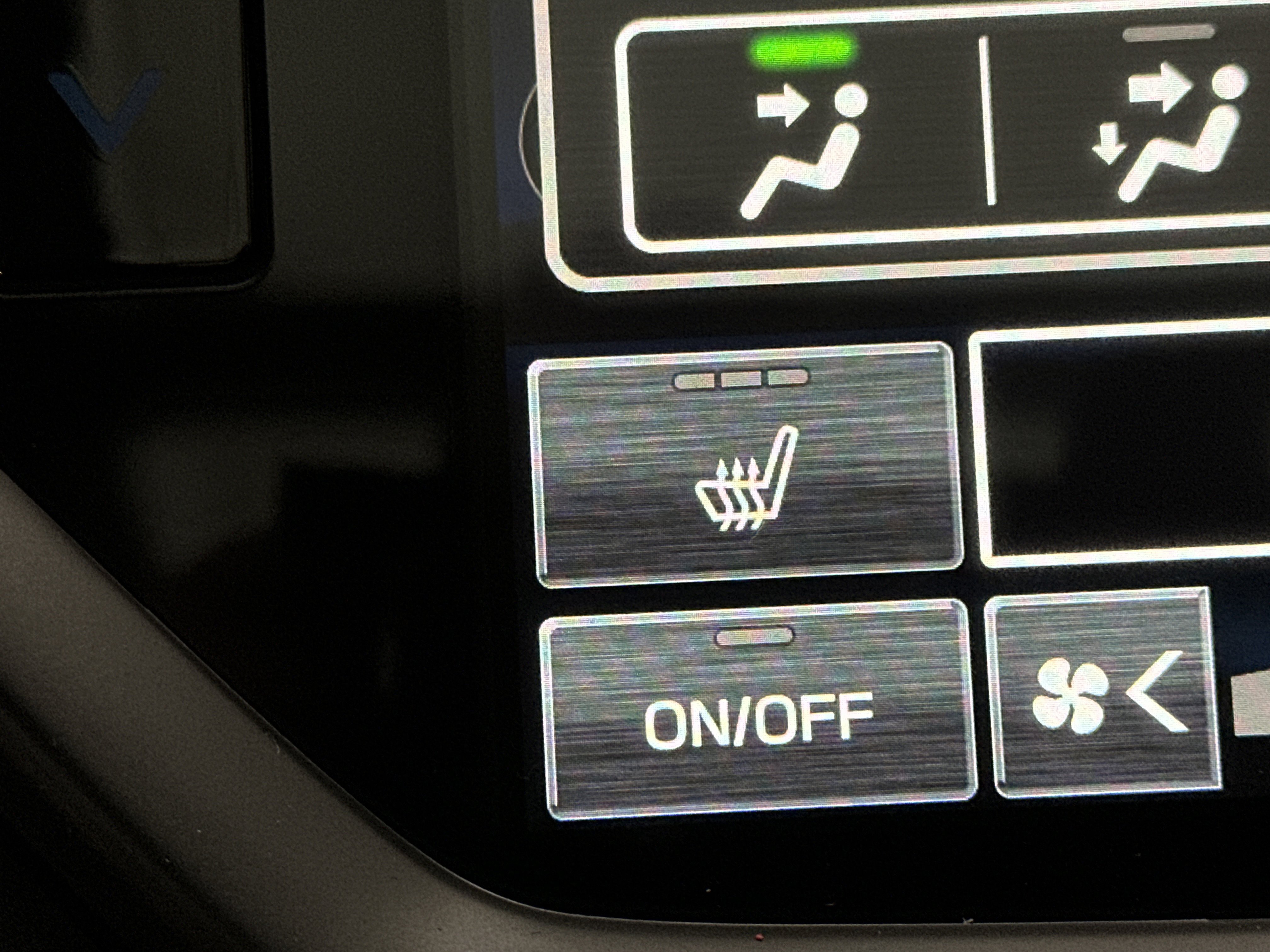 New 2026 Subaru Ascent Limited Bronze image 40