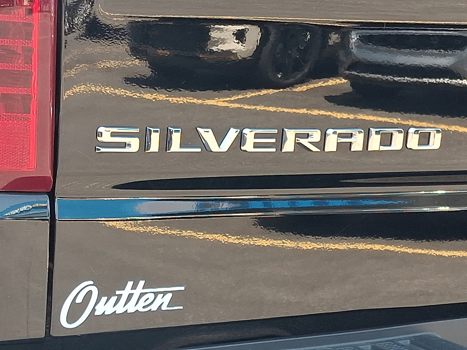 Used 2021 Chevrolet Silverado 1500 LT AWD/4WD image 30