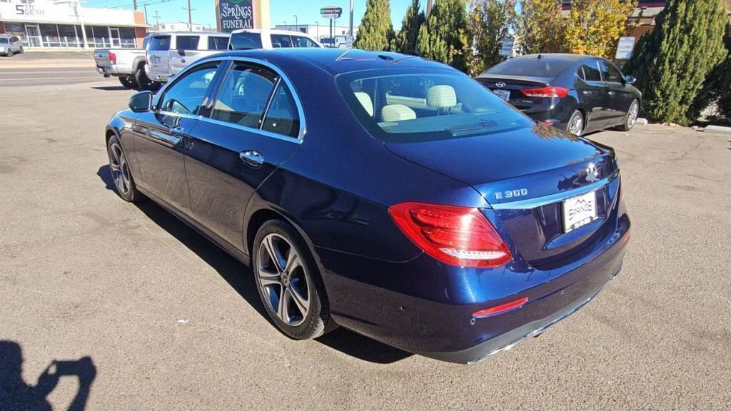 Used 2018 Mercedes-Benz E 300 4MATIC image 6